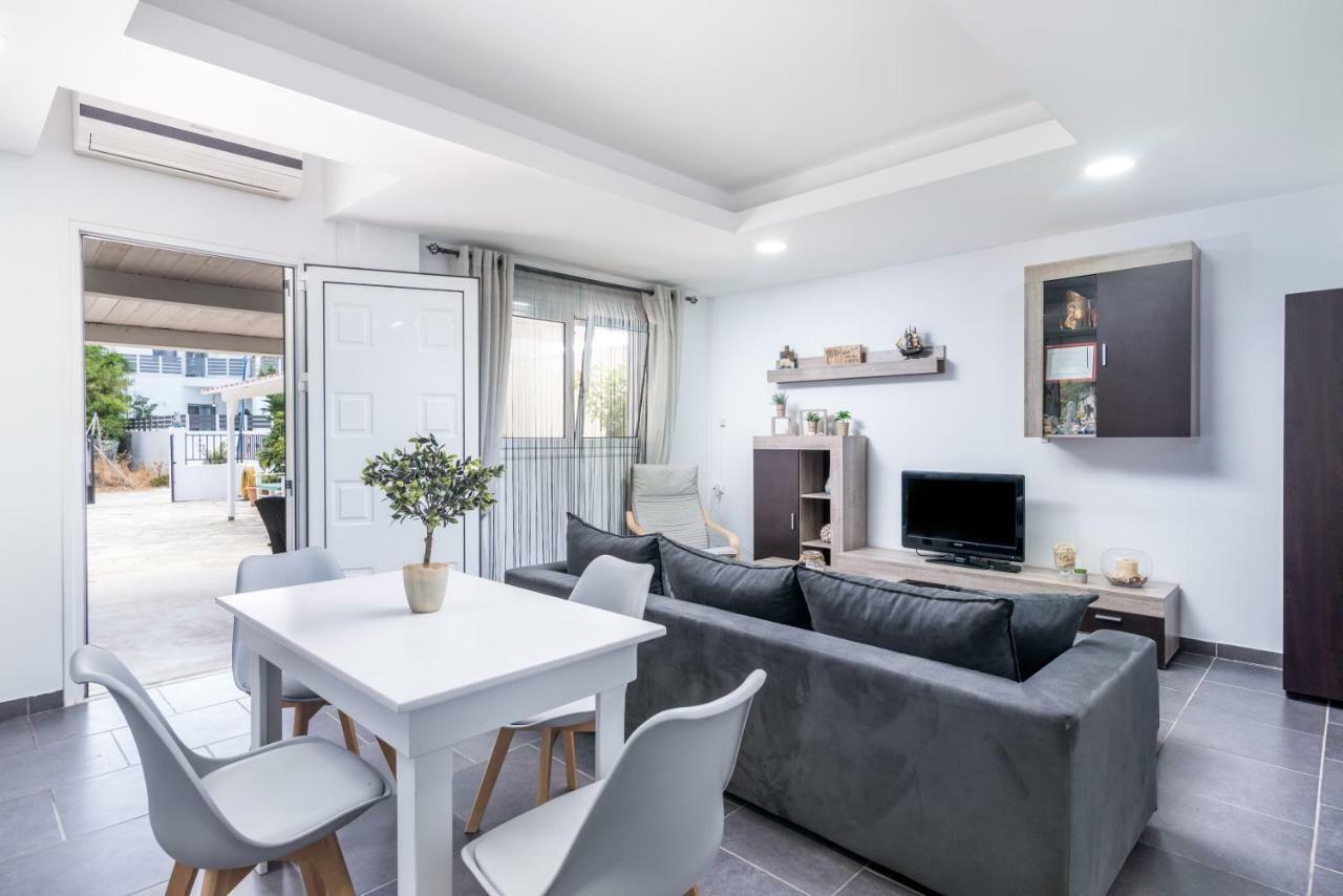 Villa Iceberg Mini Kalamaki  Extérieur photo